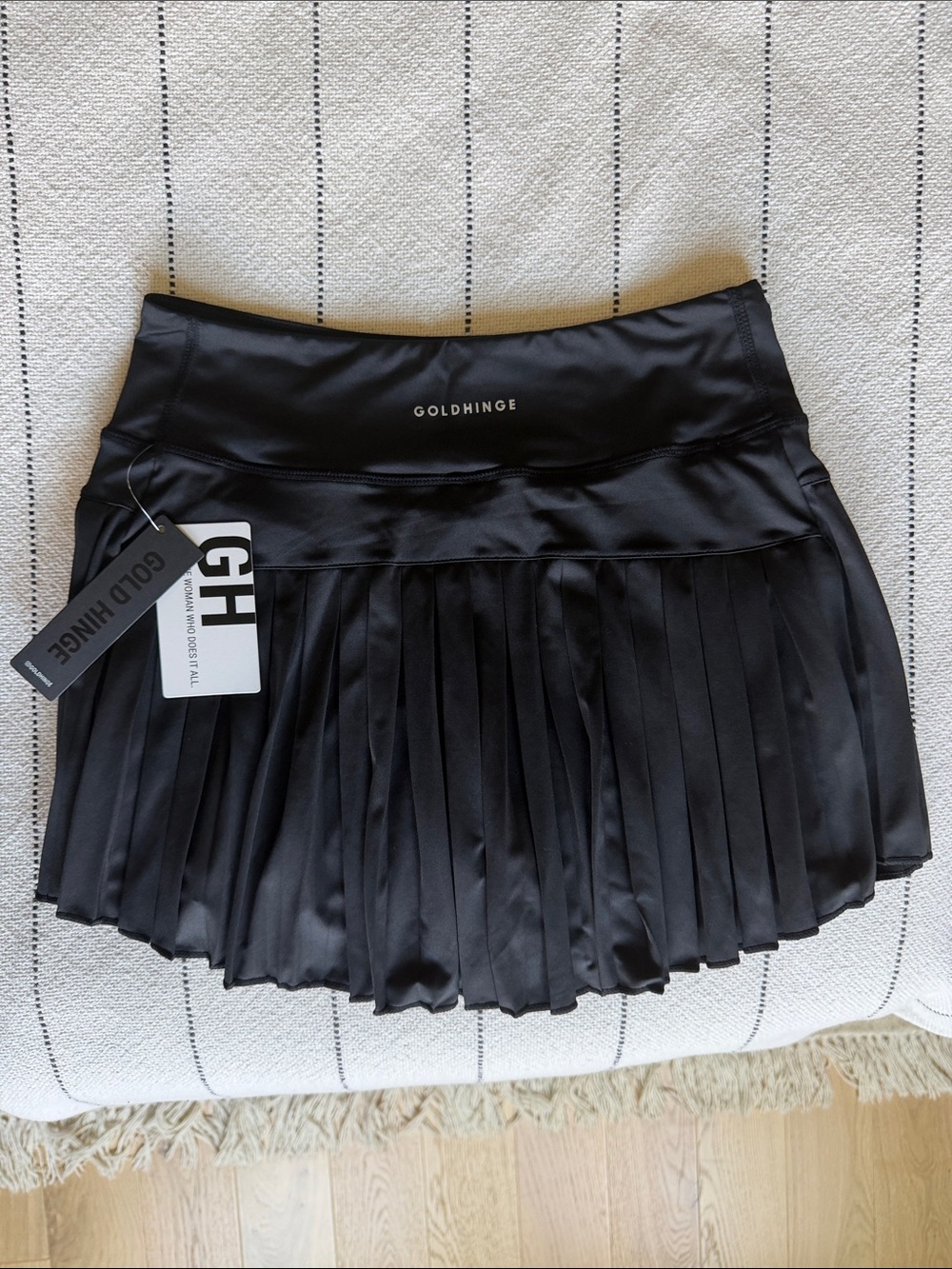 NWT Black Gold Hinge Tennis Skirt size Medium